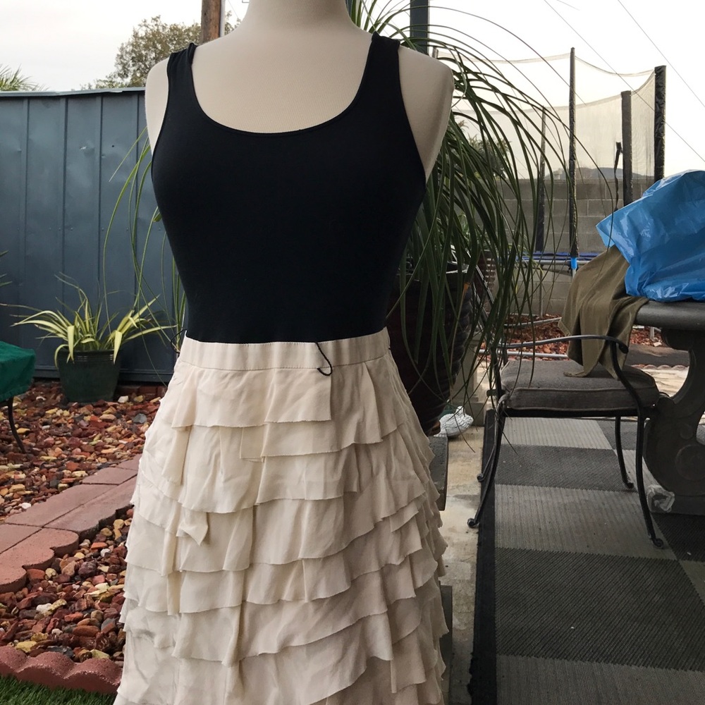 BCBG black/white dress size 10