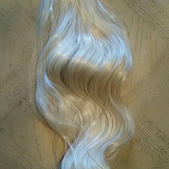 (2) Sets Full Head Wavy Clip In #613