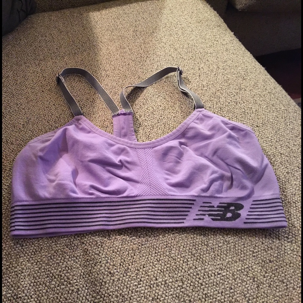 Sports bra