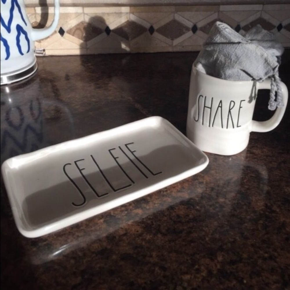 Rae Dunn (( SOLD on offer up))