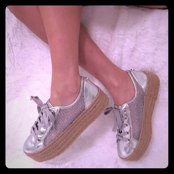 Steve Madden Shoes - 🆕 SM Mesh Glitter Espadrilles Sneakers Silver 8.5
