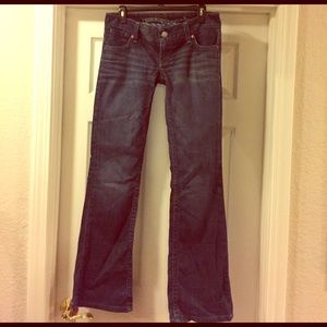 American Eagle Artist Flare, medium wash, 6 long