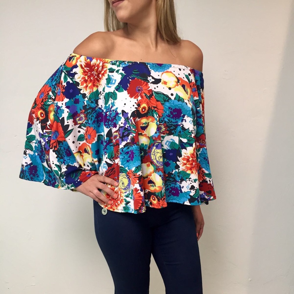 Designer ZC Off shoulder top
