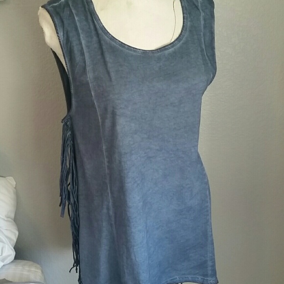 CLEAR OUT SALE Side Fringe Tank - Picture 4 of 4