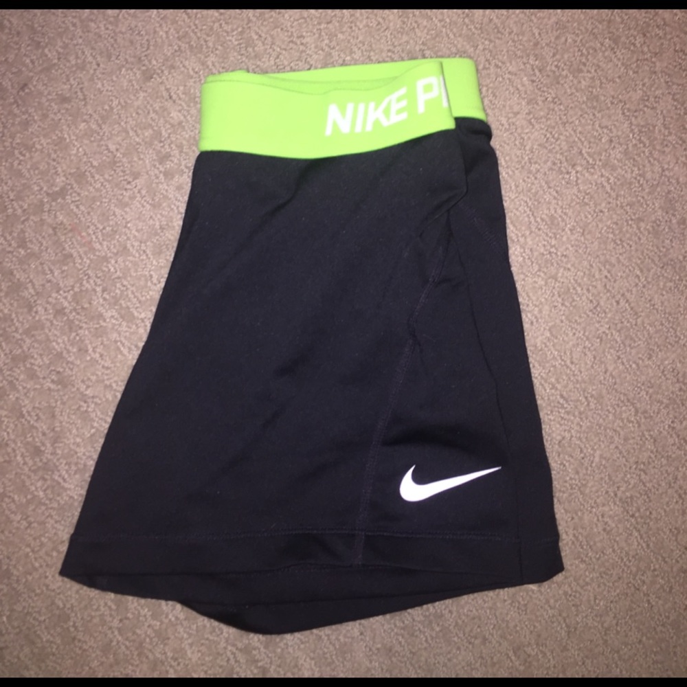 Nike pro spandex shorts black