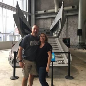 Meet your Posher, Lori