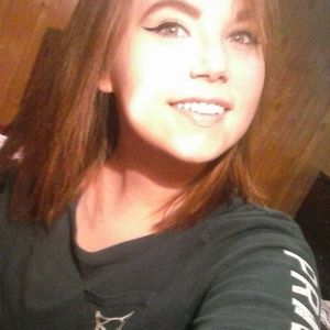 Meet your Posher, Candace