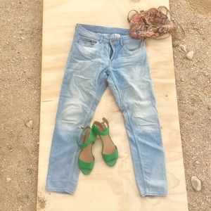 H&M retro wash tapered boyfriend cropped jeans