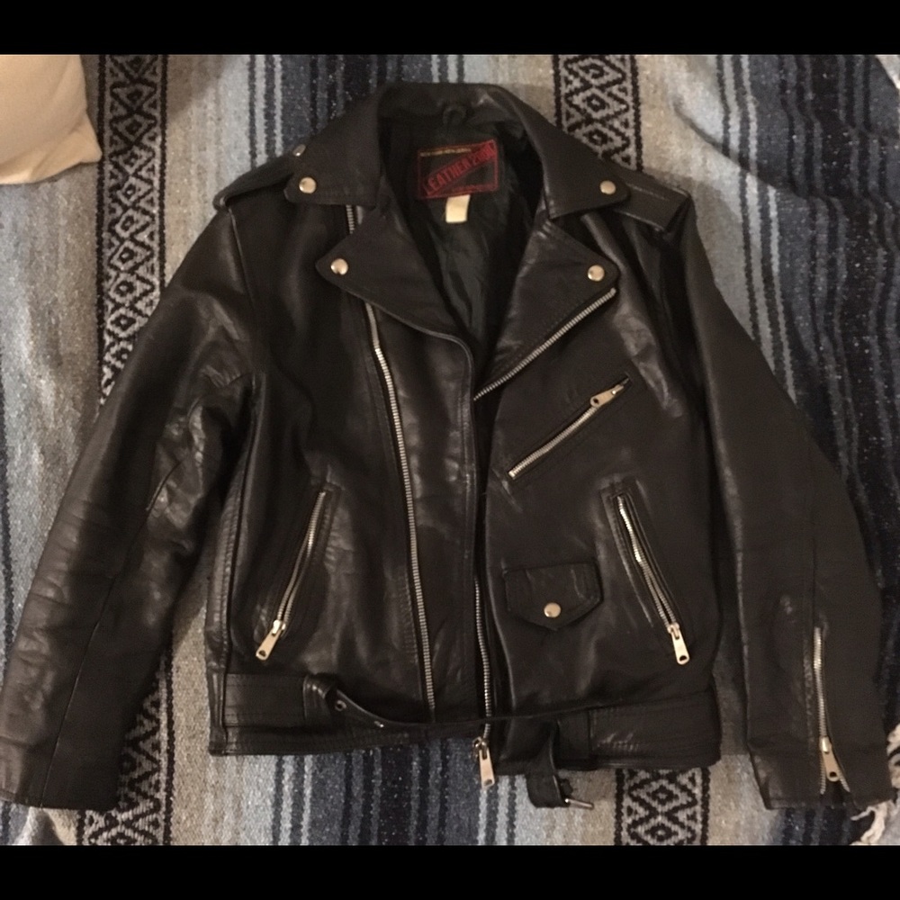 80s Vintage Leather 2000 by Bloomerz Inc