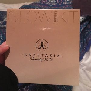 Sundipped Glowkit - Anastasia Beverly Hills