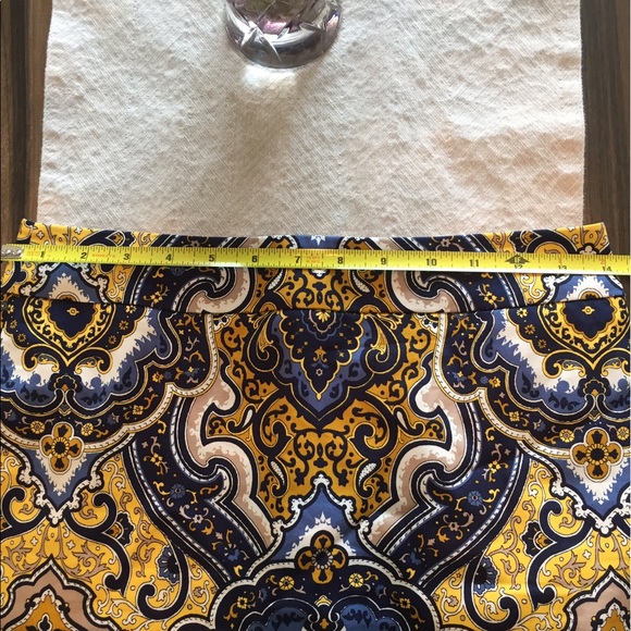 Gorgeous Fall Ann Taylor pencil skirt - Picture 5 of 6