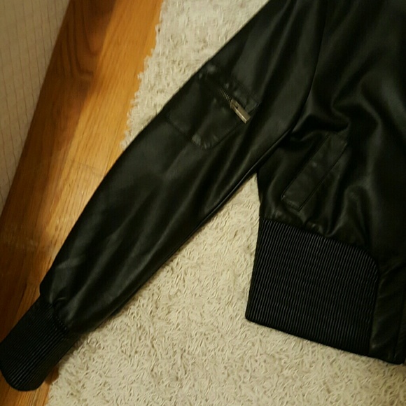 Jacket - Picture 3 of 3