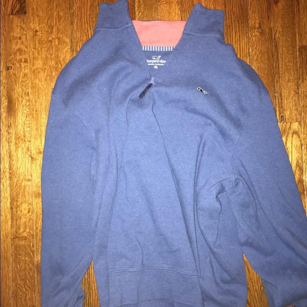 Vineyard Vines pullover