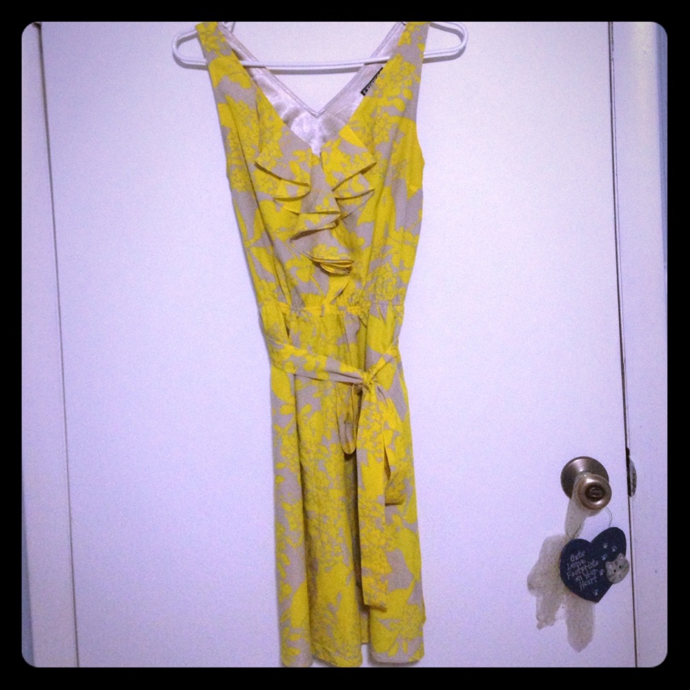 Yellow Express dress