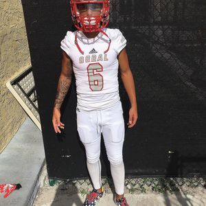 Meet your Posher, Javier