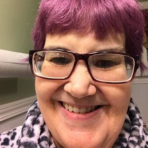 Meet your Posher, Cathy