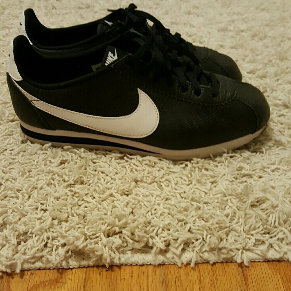 shoe - Picture 3 of 4