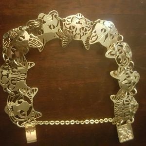 Wild Bryde cat bracelet