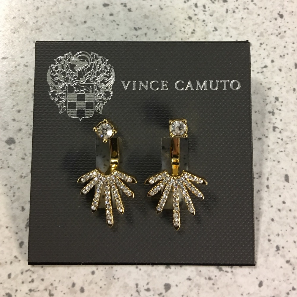 NWT!!! Vince Camuto Front and Back Earring.