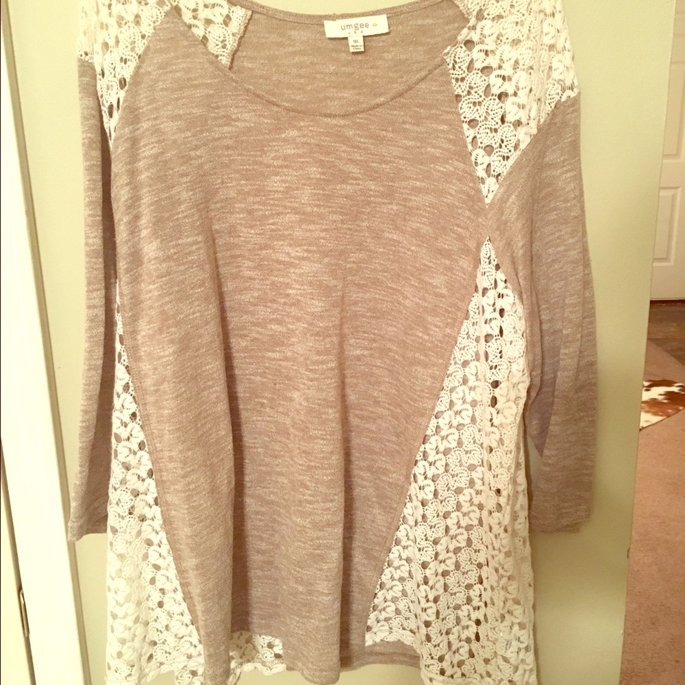 Women's 1xl umgee sweater