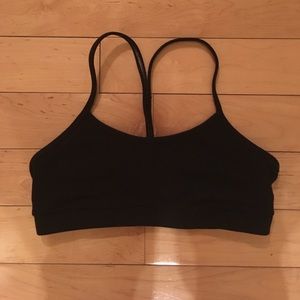 LULULEMON BLACK SPORTS BRA