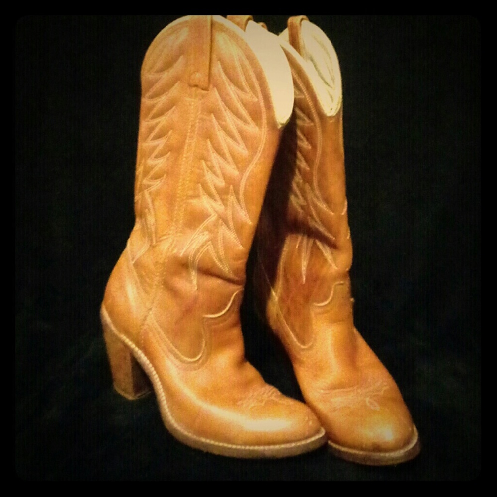 Vintage (made in America) cowboy boats