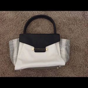 New Vince Camuto Julia Satchel