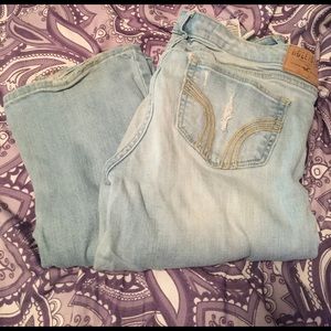 Hollister Size 9 Bootcut/Straight leg!