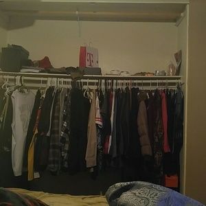 Meet your Posher, Dee