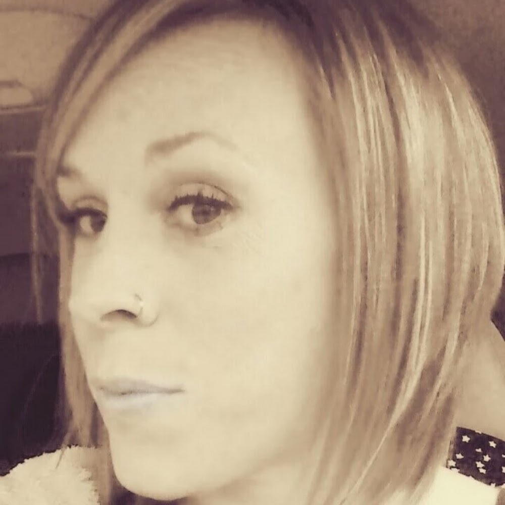 Meet your Posher, Natasha