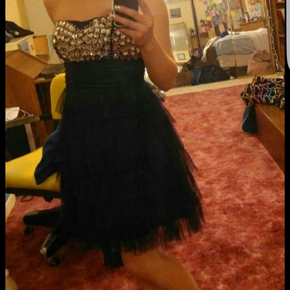 Josh&Jazz Prom Dress - Picture 5 of 6