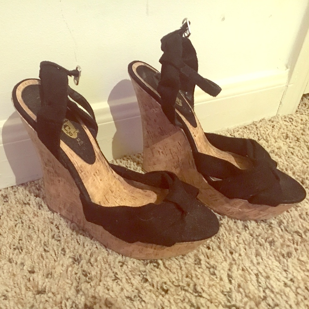 Black and faux cork strappy wedges