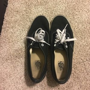 Vans authentic shoes