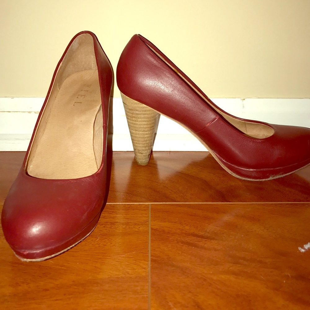 Fiel Leather Burgundy Pumps