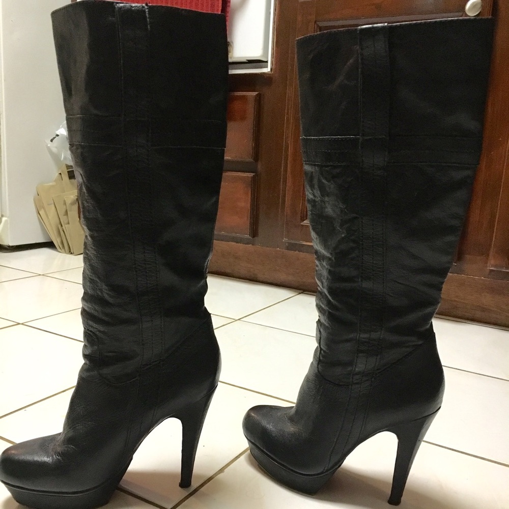 Steve Madden Black Leather Boots