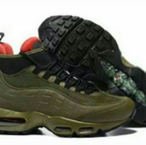 Meet your Posher, Terrence