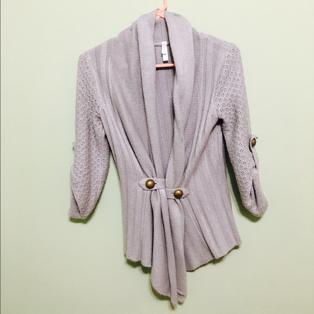 Grey cardigan
