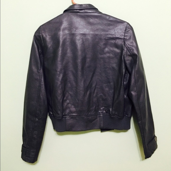 Beautiful leather jacket with floral inside - Picture 2 of 2