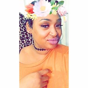 Meet your Posher, Regina