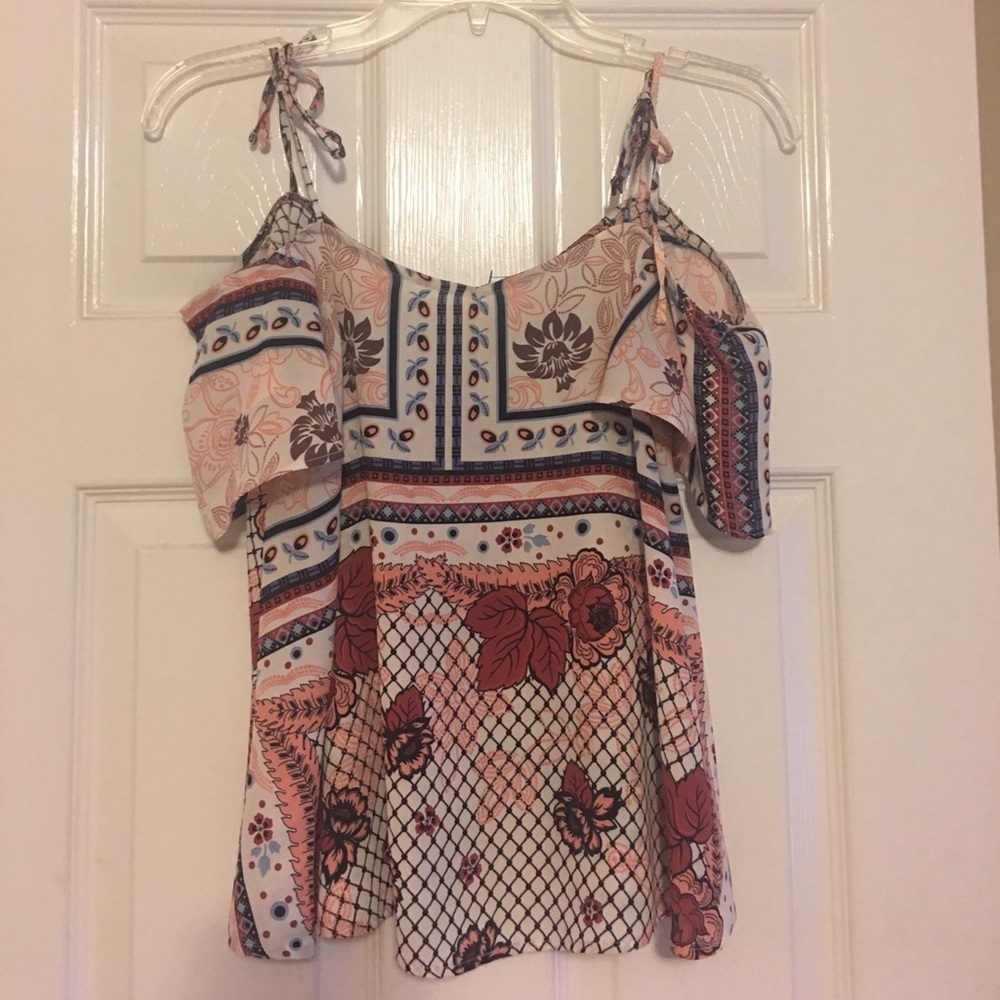 Cute Topshop top. Size Xs