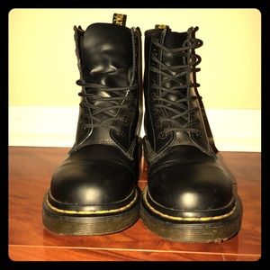 Classic 1460 8-Eye Dr. Martens