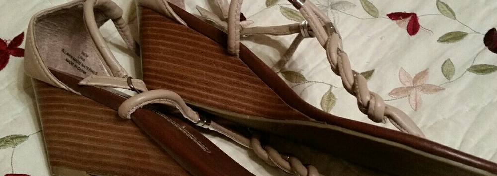 New direction wedges