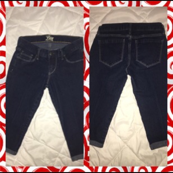 Old Navy Bermuda Shorts Size 0 - Picture 3 of 4