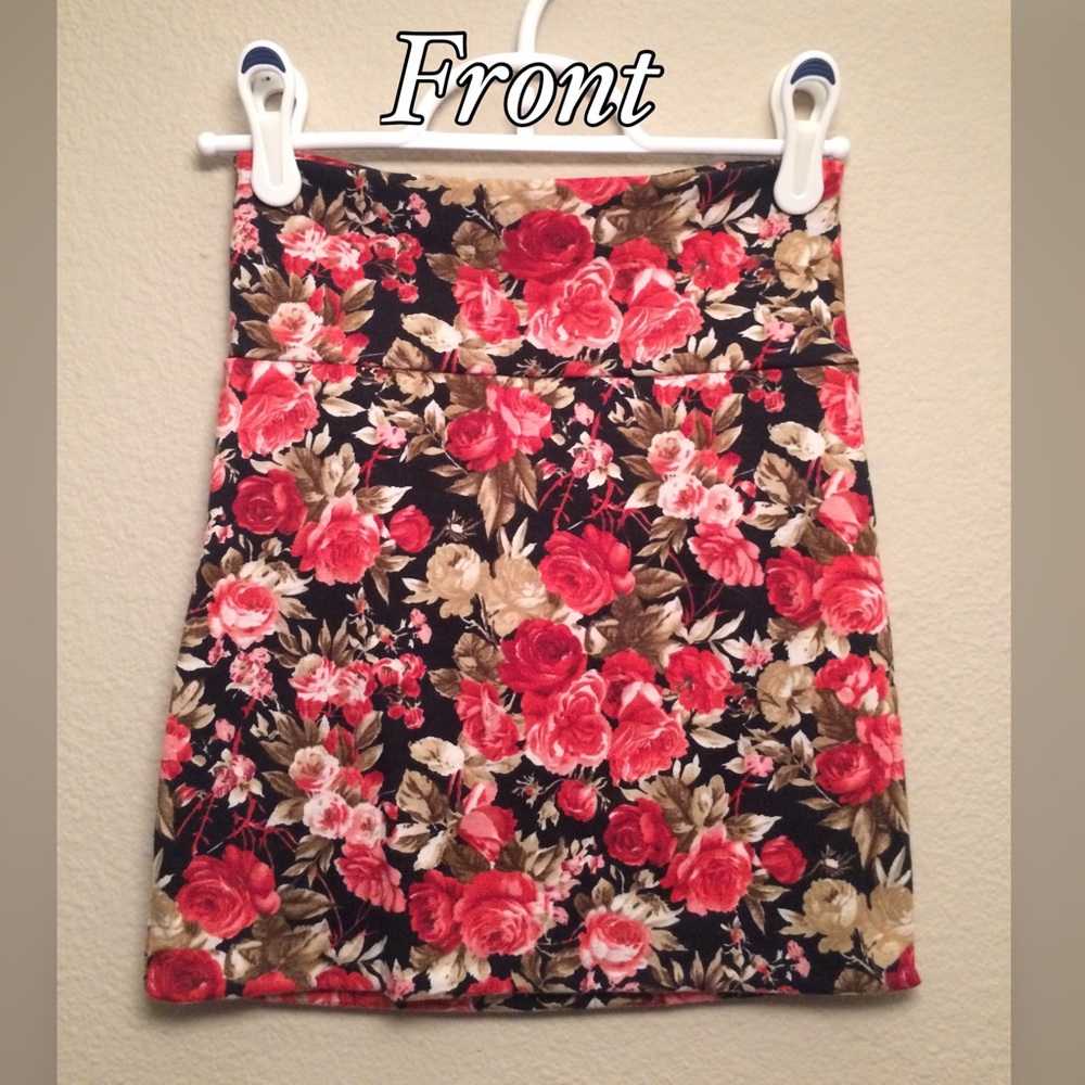 Red roses tight skirt