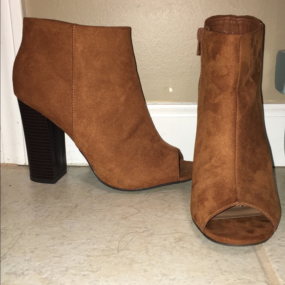 Brown boots