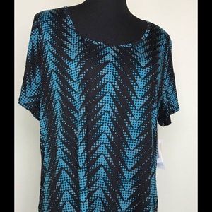 Lularoe classic tee 2x