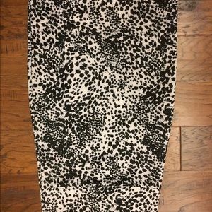 Agnes & Dora pencil skirt-Size XS