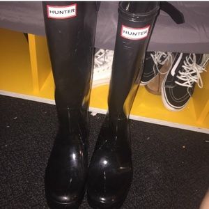Hunter Tall Adjustable Black Glossy Rain Boots