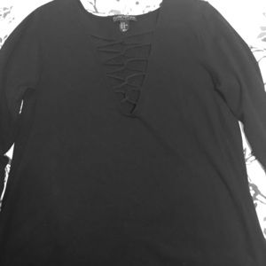 Black lace up 3/4 sleeve top