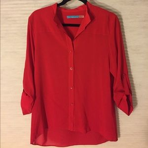 Alice + Olivia Blouse. Small. Excellent condition